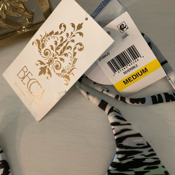 NWT Becca Animal Instincts Reversible String Triangle Bikini Top‎ - Picture 8 of 8